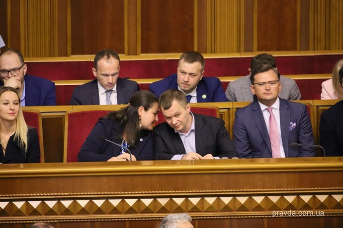 Україна за день погасила 1 мільярд доларів боргів фото Україна за день погасила 1 мільярд доларів боргів фото