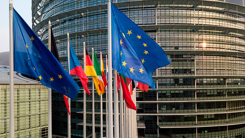 Європарламент ратифікував торгову угоду між ЄС та Британією щодо відносин після Brexit фото Європарламент ратифікував торгову угоду між ЄС та Британією щодо відносин після Brexit фото